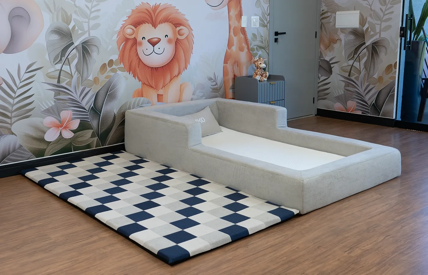 tapete-keiko-mosaico-almofadado-azulmarinho