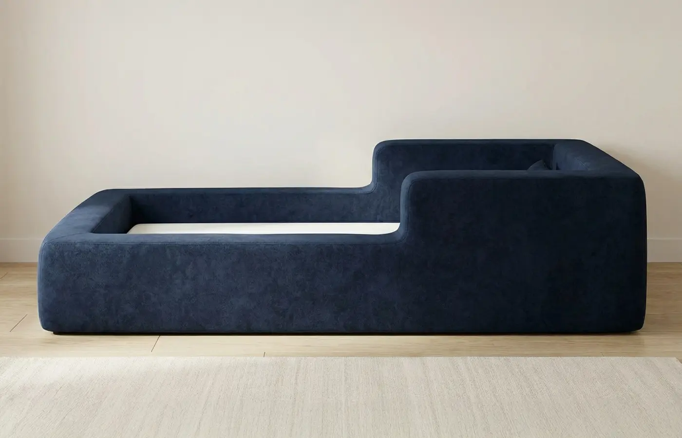 cama-montessoriana-keiko-aconchego-solteiro-azulmarinho-crianca