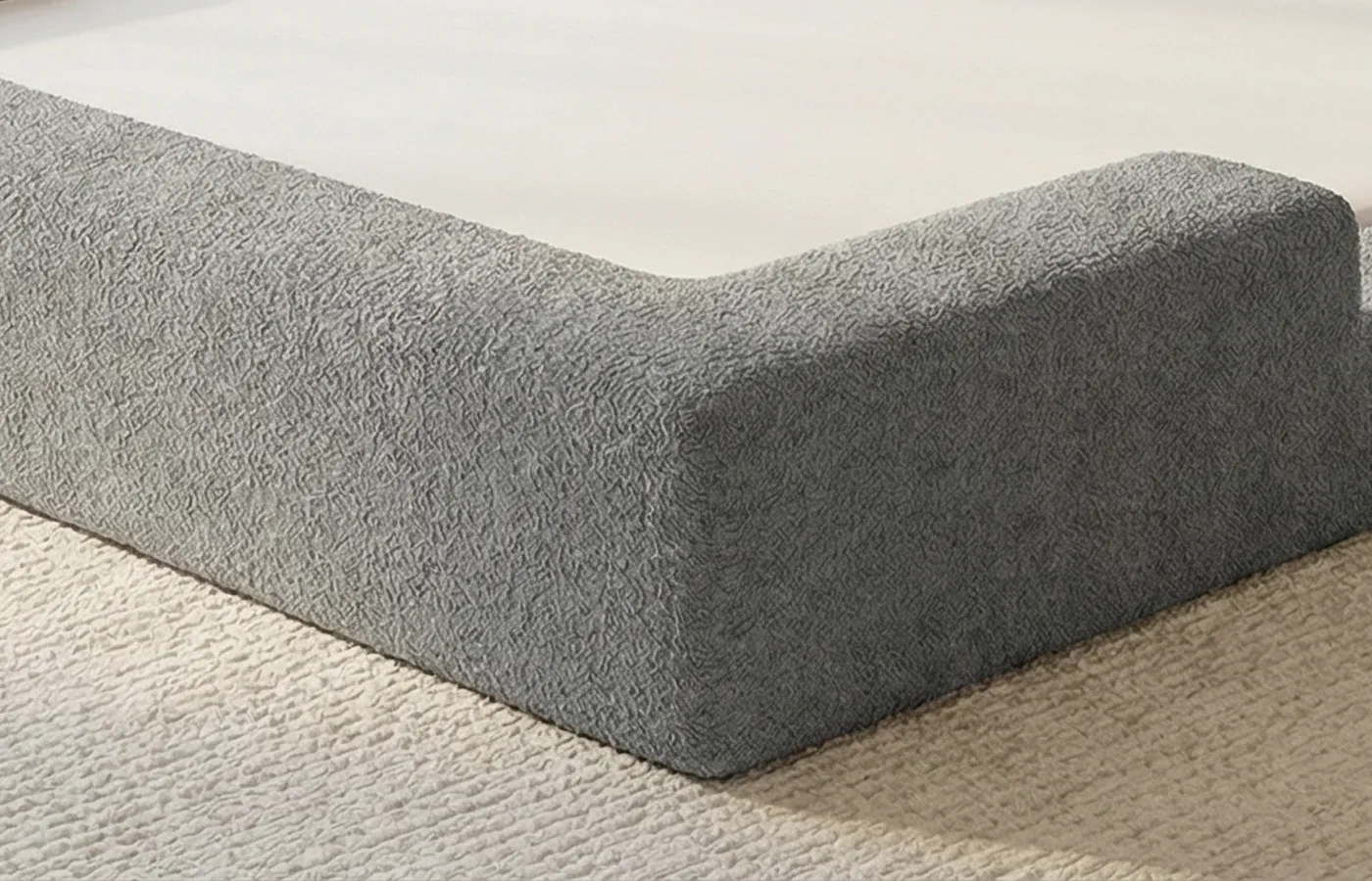 cama-montessoriana-keiko-ninho-casal-cinza