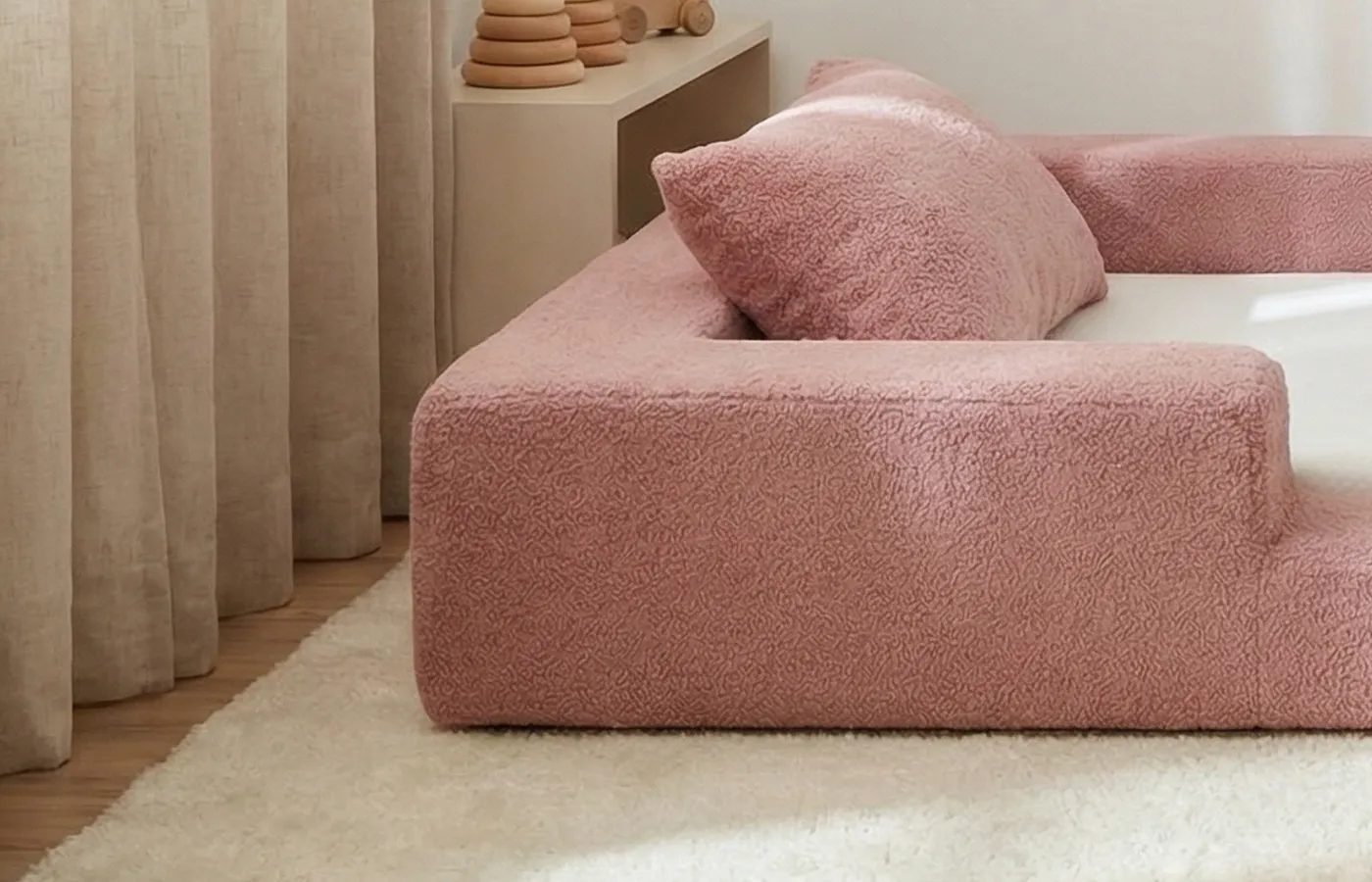 cama-montessoriana-keiko-ninho-solteiro-rosa